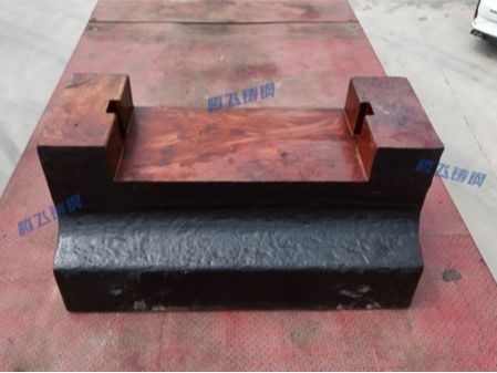 大型鑄鋼件砧座：助力大型鍛件加工的基礎(chǔ)設(shè)備