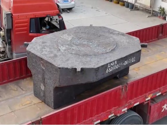 鑄鋼件加工廠家-騰飛鑄鋼告訴你砧座在熱處理過程中易出現(xiàn)哪些問題？