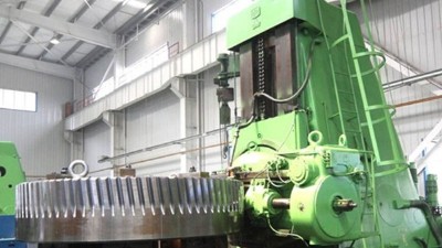 5米數(shù)控滾齒機(jī) 副本