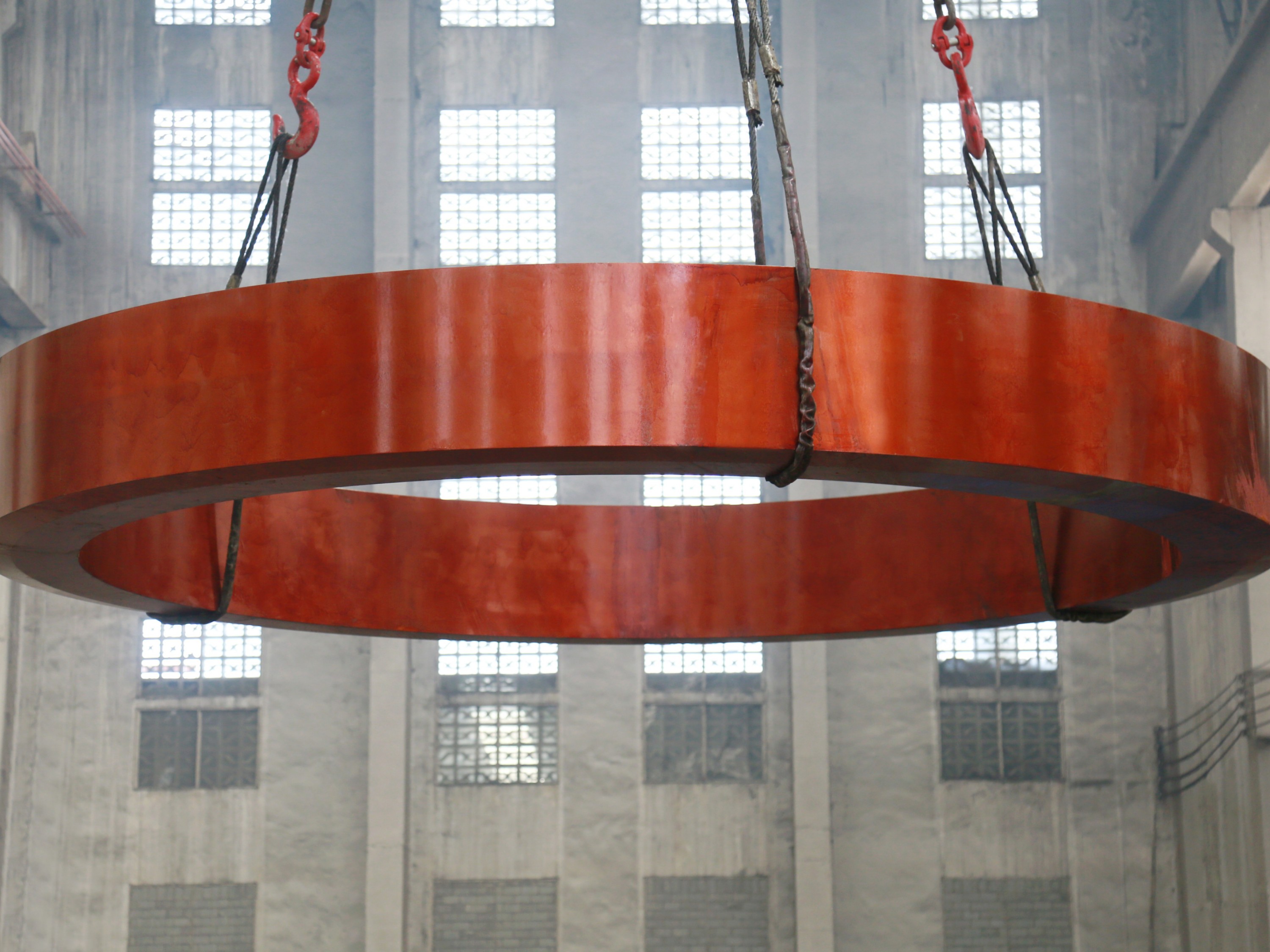 大型鑄鋼廠騰飛鑄鋼如何優(yōu)化輪帶的鑄造工藝以減少缺陷？